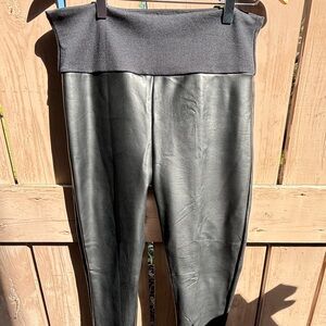 🎉NWOT🎉 ASSETS by Spanx Faux Leather Leggings Sz XL